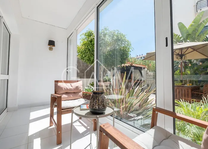 Stylish Garden By Galmi Apartament